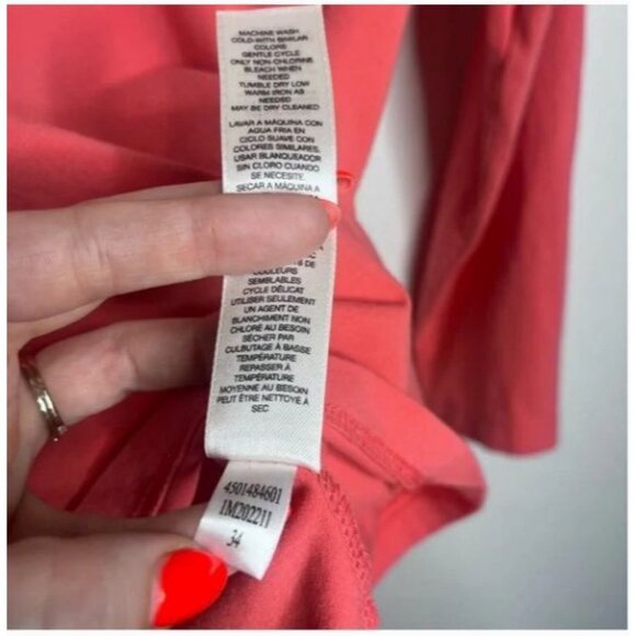 Chico's Ultimate Tee, Women's Long-Sleeve Top Size 0 Pima Cotton Blend - Picture 6 of 8